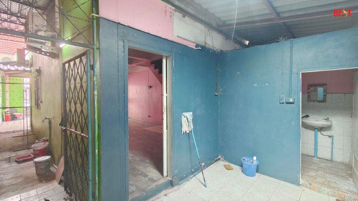 รูป ขายทาวน์เฮ้าส์ 2 ห้องนอน หมู่บ้านจามจุรี ซอยสังฆสันติสุข 32 หนองจอก ทำเลดี ใกล้ รร.เซนต์เทเรซา - รูปที่ 5/10