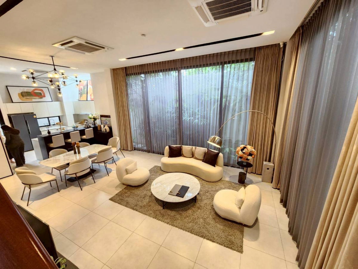 รูป ขายบ้านเดี่ยวหรู 4 ชั้น พระราม 9 ซอย 39 ใช้สอยกว่า 500ตรม. 4 ห้องนอน 5 ห้องน้ำ 3 จอดรถ เพียง 39.9 ล้านบาท - รูปที่ 14/44