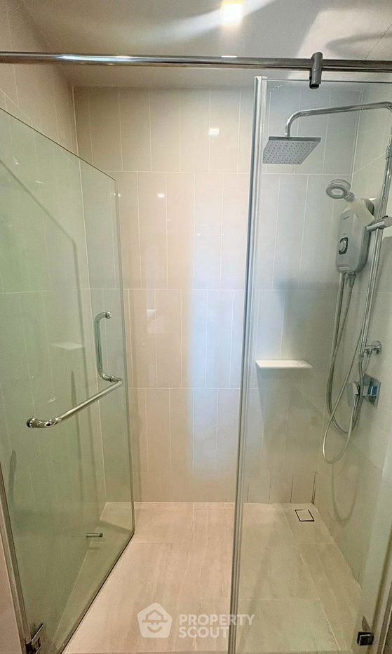 picture 1-BR Condo at The Reserve Phahol-Pradipat near BTS Saphan Khwai (ID 2468870) - 14/18