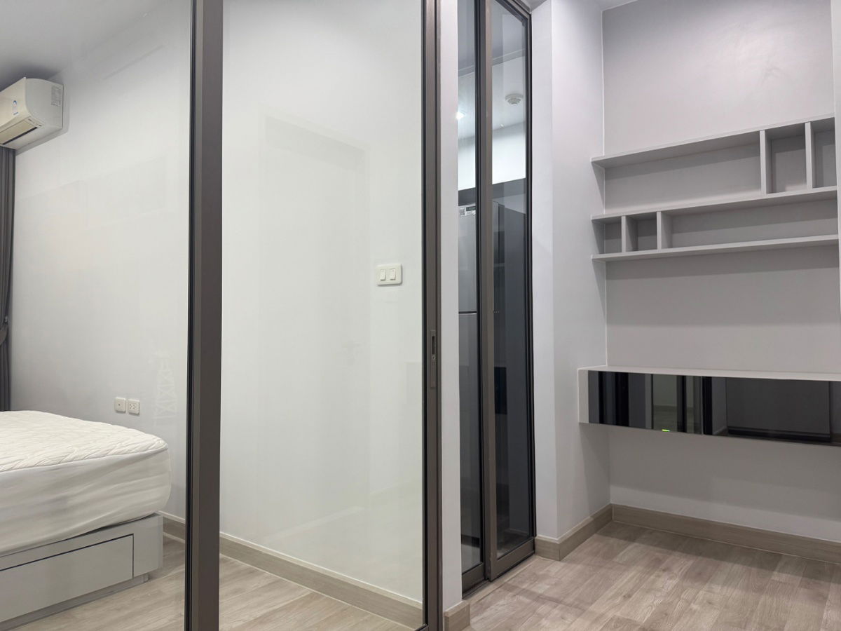 รูป ขายห้องชุดคอนโด นิช ไพรด์ เตาปูน - อินเตอร์เชนจ์ Private Zone  28  ตร.ม.  พร้อมเครื่องใช้ไฟฟ้าเกรดเอและเฟอร์นิเจอร์ครบชุด - รูปที่ 12/21