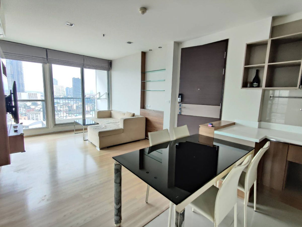 รูป ** ให้เช่า Rhythm Sathorn - ขนาด 66 ตร.ม. 2 ห้องนอน 2 ห้องน้ำ ห้องมุม เห็นโค้งน้ำ ** - รูปที่ 3/12