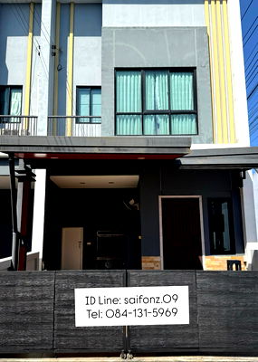 ทาวน์โฮมให้เช่า : ให้เช่าทาวน์โฮม 13,000 บาท พร้อมเข้าอยู่ เฟอร์ฯครบ เครื่องใช้ไฟฟ้าครบ พร้อมอินเตอร์เน็ต