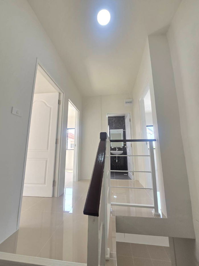 รูป บ้านแฝด 2 ชั้น แต่งใหม่ พร้อมอยู่ ต้นโครงการ หมู่บ้าน พฤกษา67 ลำลูกกา คลอง2 ถนนเสมาฟ้าคราม คูคต ลำลูกกา ปทุมธานี ใกล้รถไฟฟ้า - รูปที่ 22/29