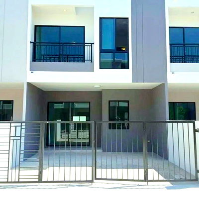 เช่าทาวน์โฮม ถนนรังสิต-นครนายก : ฟิวเจอร์พาร์ค โรบินสัน รังสิต 2.5กม. ม.กรุงเทพ รังสิต 2.9 กม. ให้เช่าทาวน์โฮม 2 ชั้น พร้อมเฟอร์ฯ เครื่องใช้ไฟฟ้า 2 น้ำ