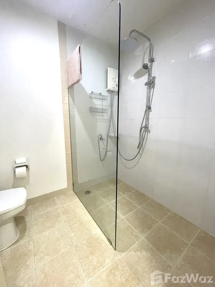 picture 1 Bedroom corner unit for sale with a mountain view. 5915475 - 12/12