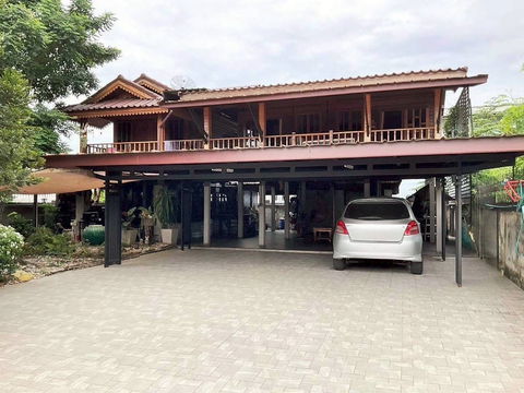 บ้านเดี่ยว ปลูกสร้างเอง พื้นที่ 98 ตรว. ซอยคู้บอน 25 แยก 2 แขวงรามอินทรา เขตคันนายาว กรุงเทพมหานคร