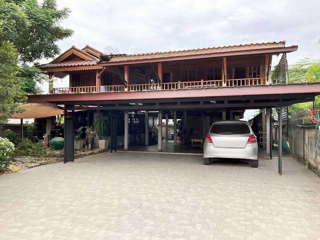 รูป บ้านเดี่ยว ปลูกสร้างเอง  พื้นที่ 98 ตรว. ซอยคู้บอน 25 แยก 2 แขวงรามอินทรา เขตคันนายาว กรุงเทพมหานคร - รูปที่ 1/10