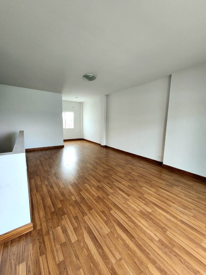 picture Townhouse for sale, 3 floors, corner unit: The Ricco Town Watcharapol, Soi Ruammit Phatthana (Watcharapol Intersection), Tha Raeng , Bang Khen - 11/19