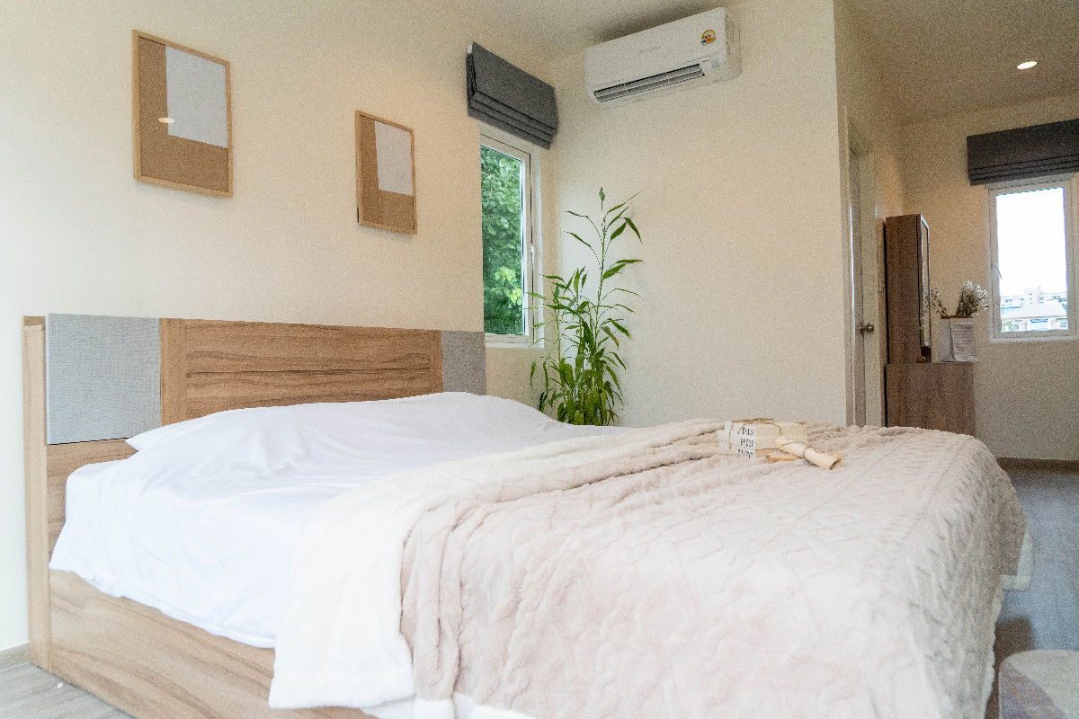 picture House for rent Anasiri Payap by Sansiri ,large  4 Bedrooms | 3 Bathrooms | 2 Full Kitchens | Pet-Friendly just minutes from Chiang Mai Business Park - 6/30