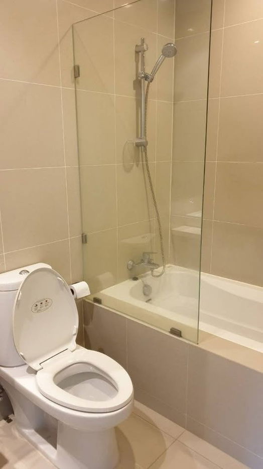 picture Condo for Rent at Noble Refine (F6812008) - 6/6