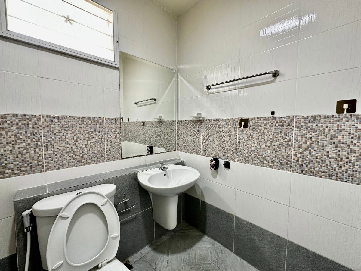 รูป ให้เช่าบ้านแฝด ม.บุษบา เขาดิน สวนเสือ ศรีราชา - รูปที่ 4/30