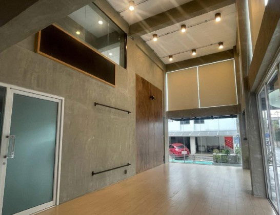 รูป ให้เช่าอาคารสำนักงาน 4.5 ชั้น มีลิฟท์ขนสินค้า ซอยพระราม 9 ซอย 43 พื้นที่ใช้สอยกว่า 900 ตารางเมตร - รูปที่ 11/12