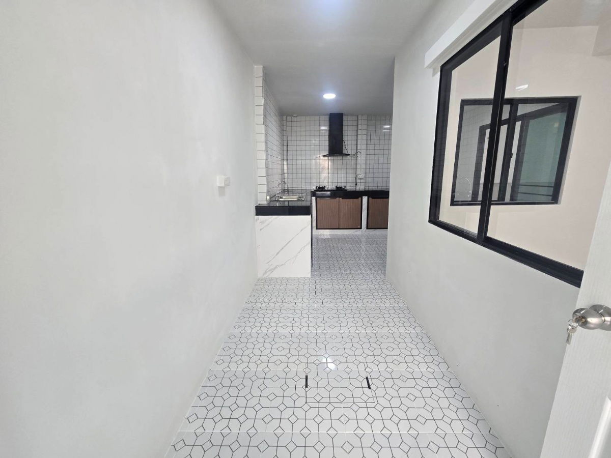 รูป บ้านแฝด 2 ชั้น แต่งใหม่ พร้อมอยู่ ต้นโครงการ หมู่บ้าน พฤกษา67 ลำลูกกา คลอง2 ถนนเสมาฟ้าคราม คูคต ลำลูกกา ปทุมธานี ใกล้รถไฟฟ้า - รูปที่ 14/29