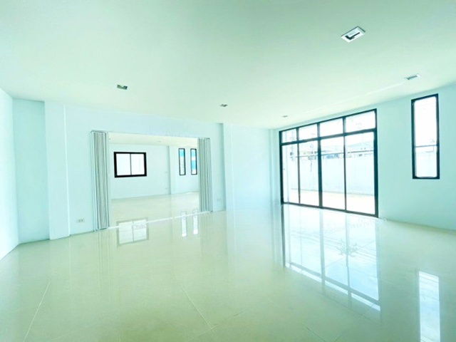 รูป ขอ รง.4 ได้ ให้เช่าโกดัง 860 ตร.ม.ตลาดโพธิ์ชัย โพธิ์แจ้ 2.2 กม.สนามกอล์ฟเอกชัย 900ม ต่อเติมเพิ่มพื้นที่ด้านข้าง พร้อมออฟฟิศ - รูปที่ 6/8