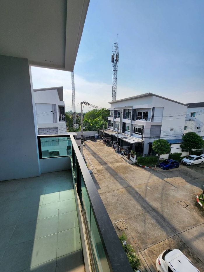 picture Townhome for sale, 3 floors, corner unit: The Ricco Town Watcharapol, Soi Rommit Phatthana, Tha Raeng Subdistrict, Bangkhen District, Bangkok - 17/24