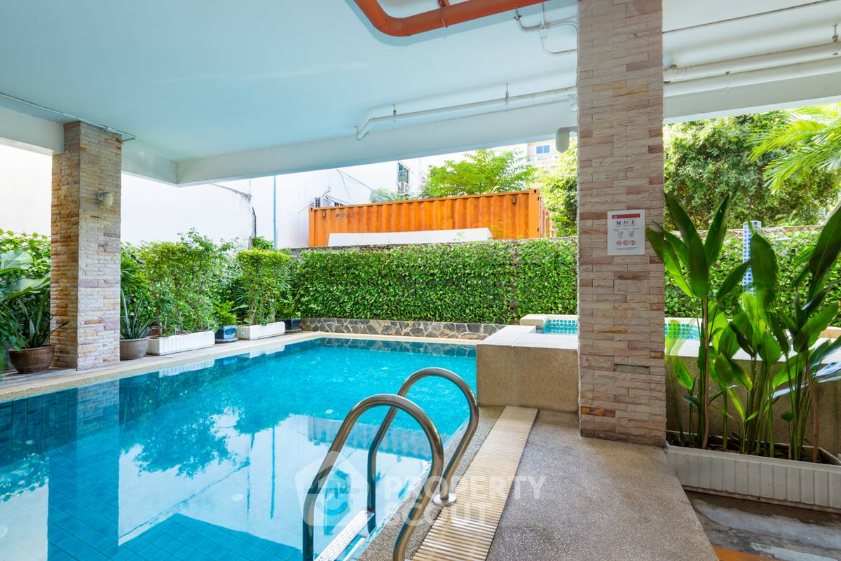 picture 1-BR Condo at Siam Oriental Condominium close to Phratamnak (ID 1370657) - 5/8