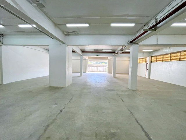 รูป ให้เช่าโกดัง 2 ชั้น ย่านบางบัวทอง 2,000 ตร.ม. 5ไร่ ศูนย์กระจายสินค้าโลตัส บางบัวทอง 7-Eleven 1.7 กม. - รูปที่ 5/8