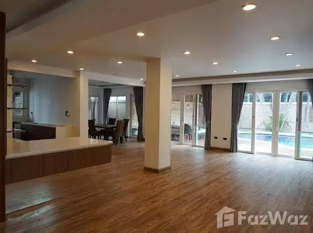 picture European home place 5915330 - 8/48