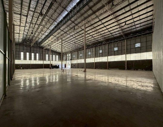 รูป ให้เช่าโกดัง ขนาดใหญ่ พื้นที่ 1,200 ตารางเมตร ถนนประชาชื่น ใกล้ โรงพยาบาลเกษมราษฎร์  - รูปที่ 5/10