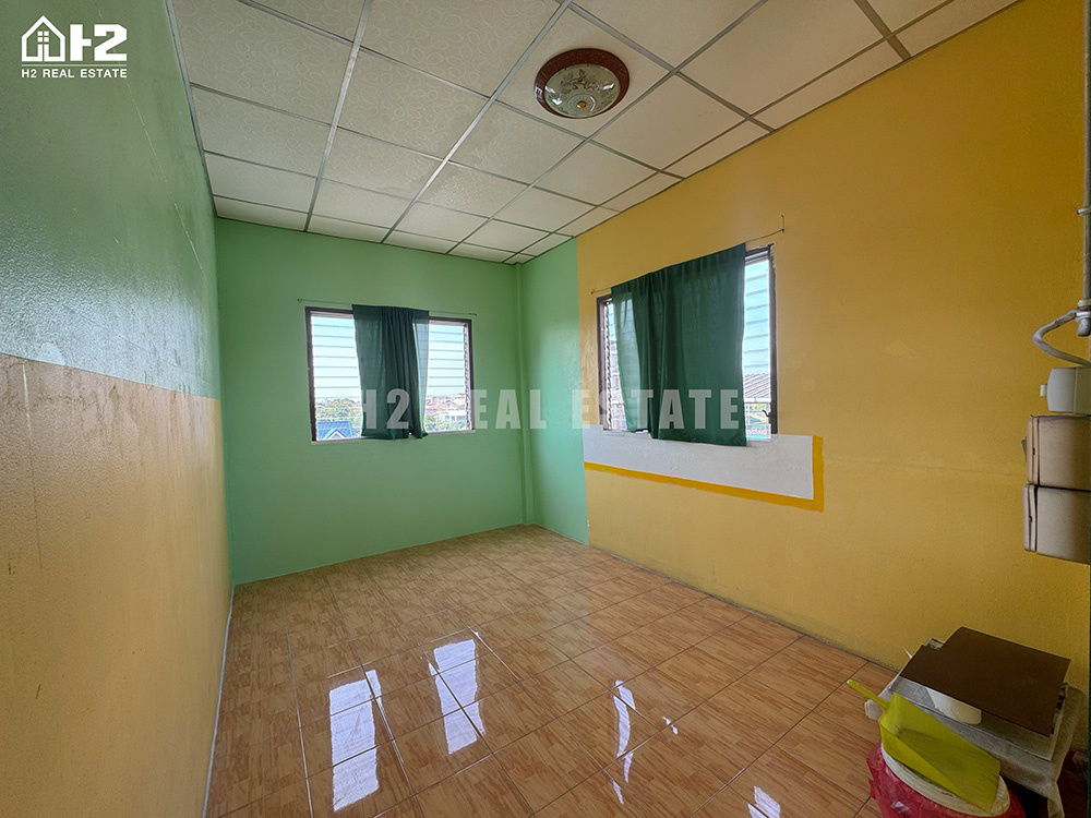 รูป ขายอาคารพานิชย์ 3.5 ชั้น ซอยมิตรไมตรี 27 บางเมืองใหม่ สมุทรปราการ ใกล้รถไฟฟ้าสถานีช้างเอราวัณ ทำเลดี ถูกมาก!! - รูปที่ 9/17