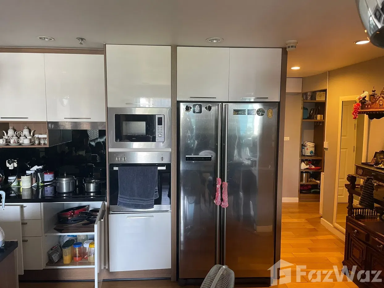 picture . 1887307 - 12/18