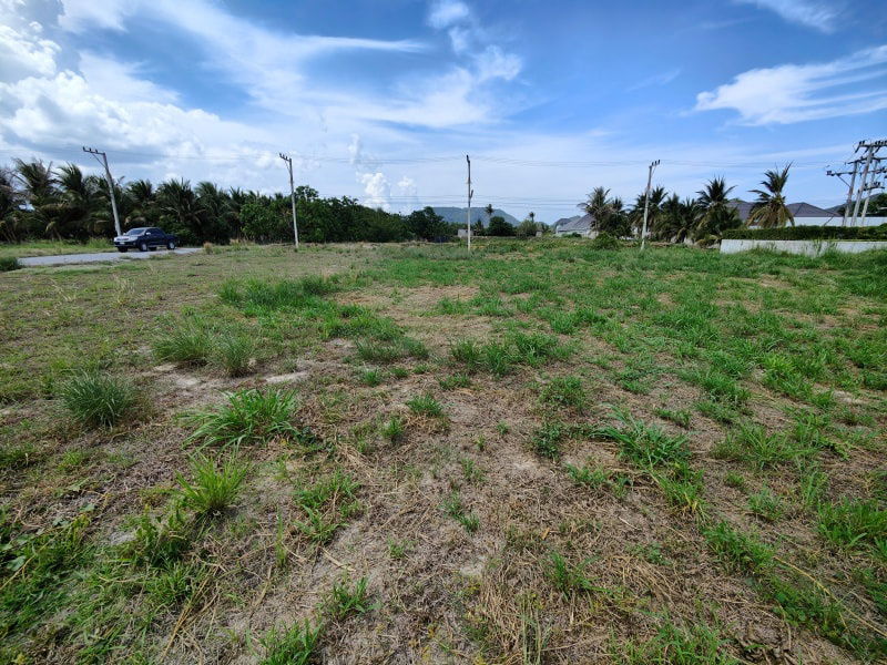 รูป ขายที่ดิน 1 ไร่ ทำเลดี เหมาะกับการสร้างบ้าน ทำเลดี อยู่ในพื้นที่มีการพัฒนาโครงการบ้าน ใกล้เมืองหัวหิน - รูปที่ 8/11
