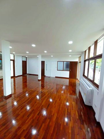 รูป ถ.ประชาชื่น25 MRTบางซื่อ รพ.เกษมราษฎร์ 900 ม.ให้เช่าบ้าน 2 ชั้นหลังใหญ่ 7น้ำ 90 ตร.ว. 300ตร.ม. Airbnbรัชดา 6นอน ม.เซ็นจอห์น 2.3 กม. - รูปที่ 4/8