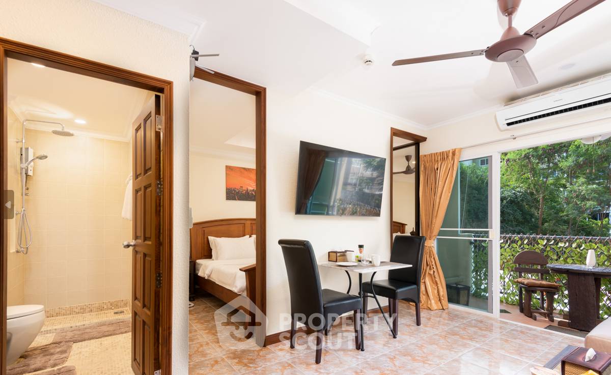 picture 1-BR Condo at Siam Oriental Condominium close to Phratamnak (ID 1370657) - 7/8