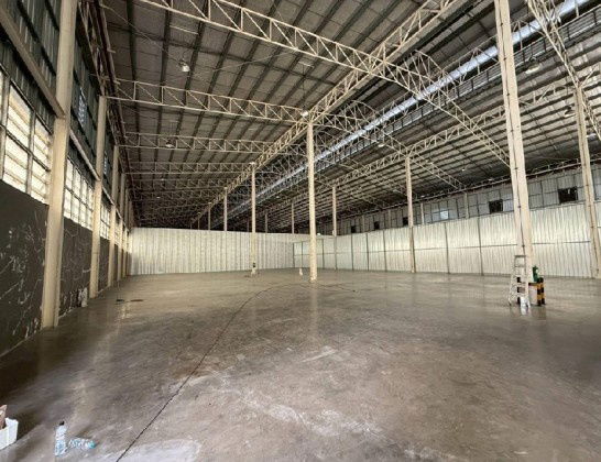 รูป ให้เช่าโกดัง ขนาดใหญ่ พื้นที่ 1,200 ตารางเมตร ถนนประชาชื่น ใกล้ โรงพยาบาลเกษมราษฎร์  - รูปที่ 7/10