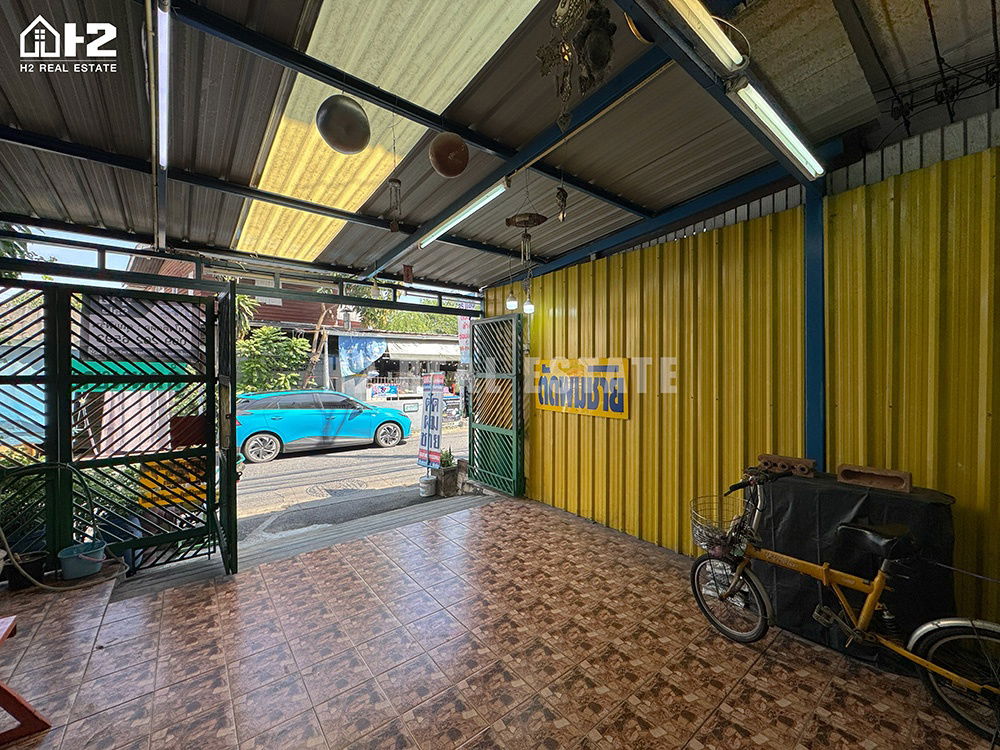 รูป ขายอาคารพานิชย์ 3.5 ชั้น ซอยมิตรไมตรี 27 บางเมืองใหม่ สมุทรปราการ ใกล้รถไฟฟ้าสถานีช้างเอราวัณ ทำเลดี ถูกมาก!! - รูปที่ 3/17