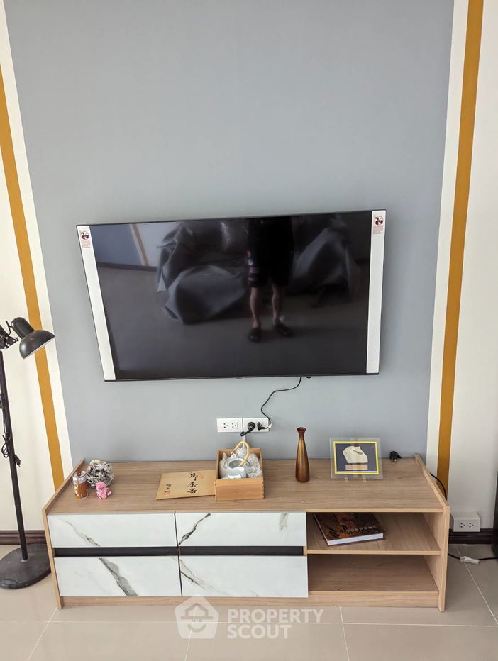 picture 1-BR Condo at Pattaya Klang Center Point Condominium (PKCP) close to Central Pattaya (ID 1750476) - 2/8