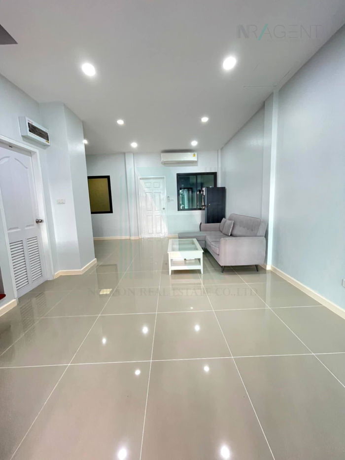 รูป 📌 ขายทาวน์เฮาส์ โครงการ ธัญดา พลัส วงแหวนฯ-เทพารักษ์ 2 ชั้น 3 ห้องนอน 2 ห้องน้ำ - รูปที่ 3/8