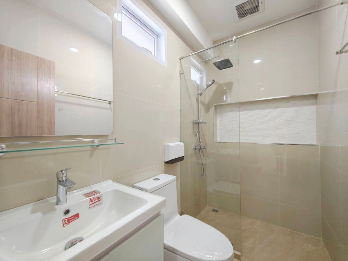 รูป ขายบ้านพูลวิลล่า ตกแต่งบิวท์อินภายในคุณภาพ 4นอน 3น้ำ พร้อมเข้าอยู่ - รูปที่ 16/17