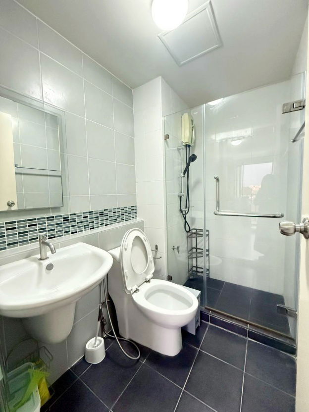 รูป ***ให้เช่า ดีคอนโด รามอินทรา (ห้องมุม!!! เป็นส่วนตัว) *รับโปรพิเศษ* LINE : @Feelgoodhome (มี@หน้า) - รูปที่ 11/12