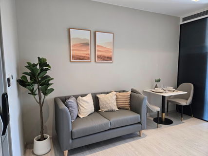 รูปภาพ For Rent Condo THE ROOM SUKHUMVIT 38 Building 1, Floor 5,1 bed room, Room size 53 sqm