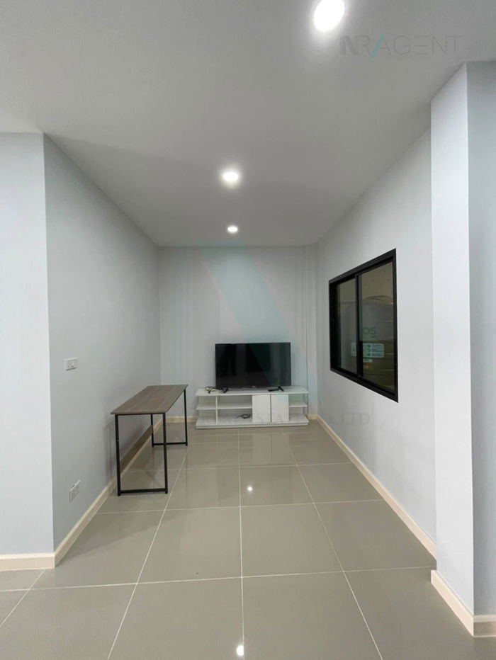 รูป 📌 ขายทาวน์เฮาส์ โครงการ ธัญดา พลัส วงแหวนฯ-เทพารักษ์ 2 ชั้น 3 ห้องนอน 2 ห้องน้ำ - รูปที่ 4/8