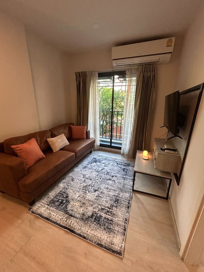 รูป คอนโดเช่าพร้อมเข้าอยู่ 2 ห้องนอน สามารถเดินไปเซ็นทรัลเฟสได้ - รูปที่ 2/10