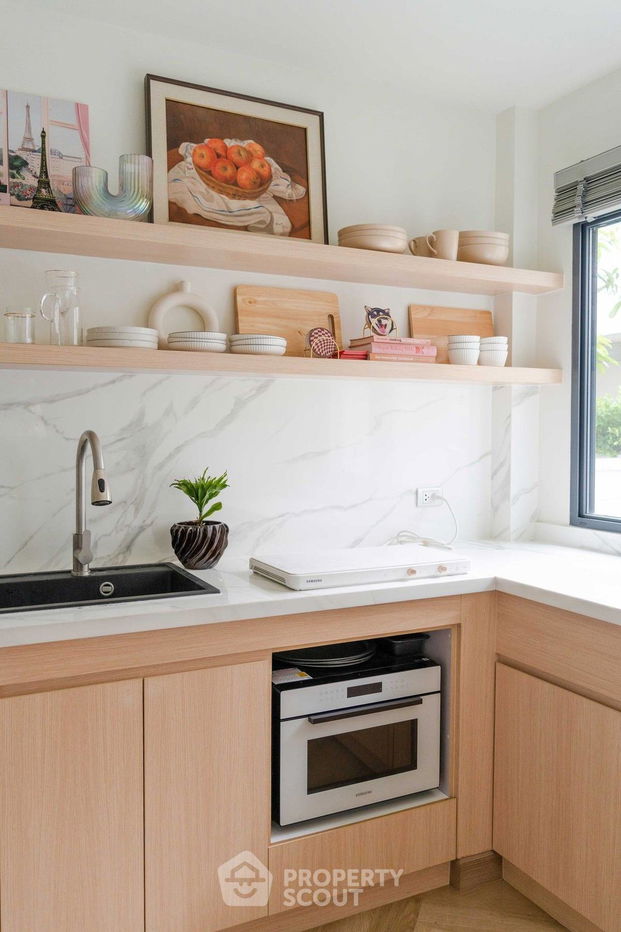 picture 4-BR House at Centro Onnut-Suvarnabhumi close to Suvarnabhumi Airport (ID 2467097) - 6/20