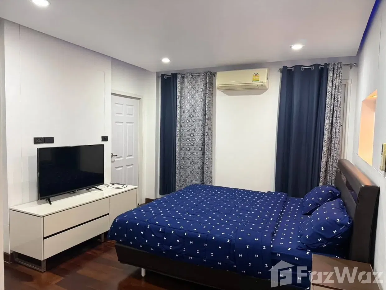 picture European home place 5915330 - 43/48