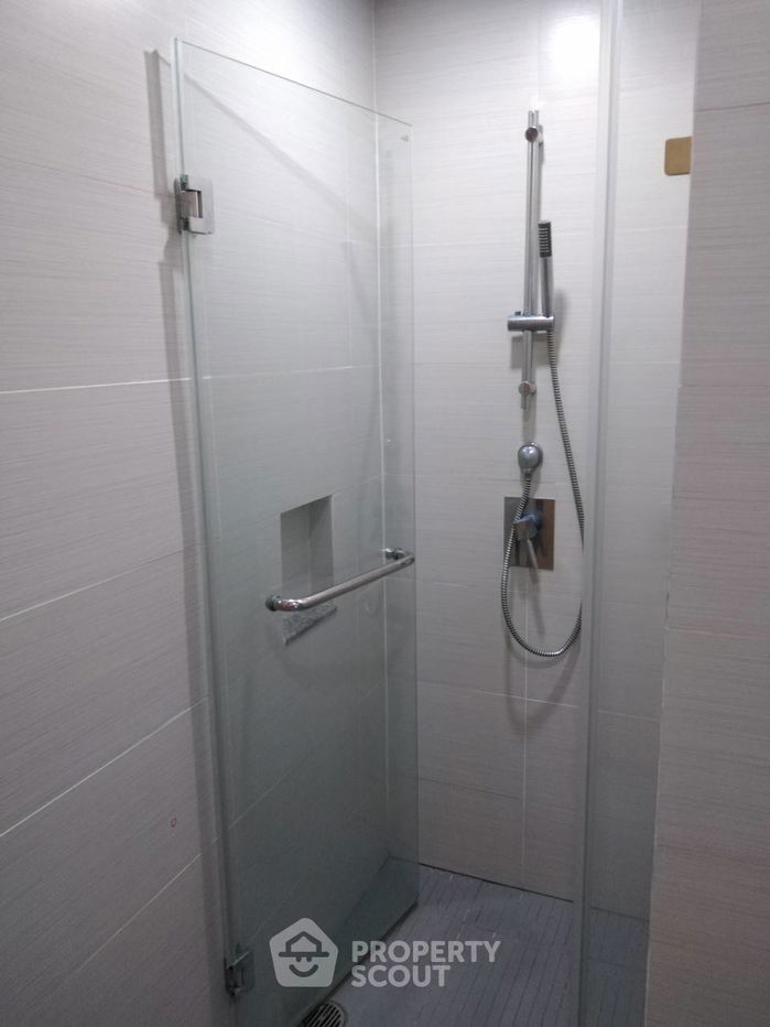 picture 2-BR Condo at Millennium Residence @ Sukhumvit Condominium near BTS Asok (ID 1815958) - 12/14