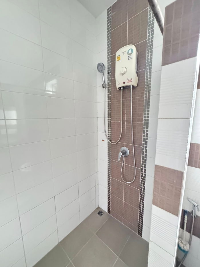 รูป ให้เช่าบ้านเดี่ยวหลังริม ม.เมโทรปาร์ค อ่าวอุดม แหลมฉบัง ศรีราชา - รูปที่ 8/24