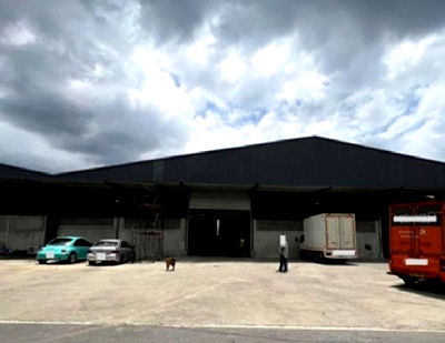 เช่าโรงงาน นนทบุรี : ให้เช่าโกดังพร้อมสำนักงาน ขนาดใหญ่ พื้นที่ 1450 ตารางเมตร ถนนนครอินทร์ บางกรวย 