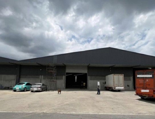 รูป ให้เช่าโกดังพร้อมสำนักงาน ขนาดใหญ่ พื้นที่ 1450 ตารางเมตร ถนนนครอินทร์ บางกรวย - รูปที่ 1/12