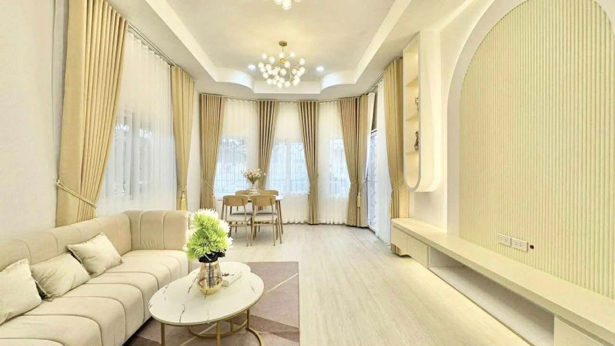 รูป ขายบ้านแฝดชั้นเดียวพัทยา ทำเลดีอยู่ในโครงการหมู่บ้าน แถวเขาตาโล ใกล้ รร.บุญสัมพันธ์  - รูปที่ 11/25