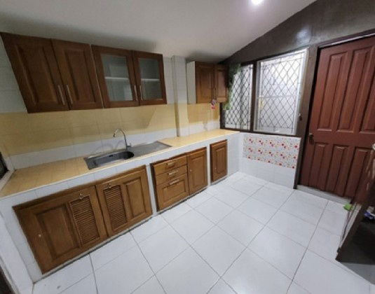 รูป ให้เช่าบ้านเดี่ยว 2 ชั้น ซอยประชาราษฎร์บำเพ็ญ 26 แอร์ 6 เครื่อง จอดรถ 3 คัน อยู่อาศัย หรือ Home Office - รูปที่ 10/13