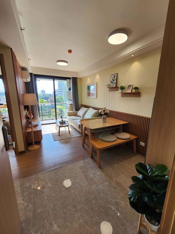 picture ðĐ For Sell Condo REGAL SATHON - NARADHIWAS Building 1, Floor 6,1 bed room, Room size 33 sqm - 4/8