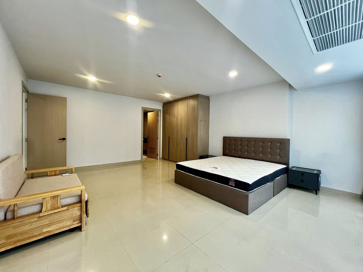 picture Spacious 4-Bedroom Condo for Sale – Gardenia, Jomtien - 10/20