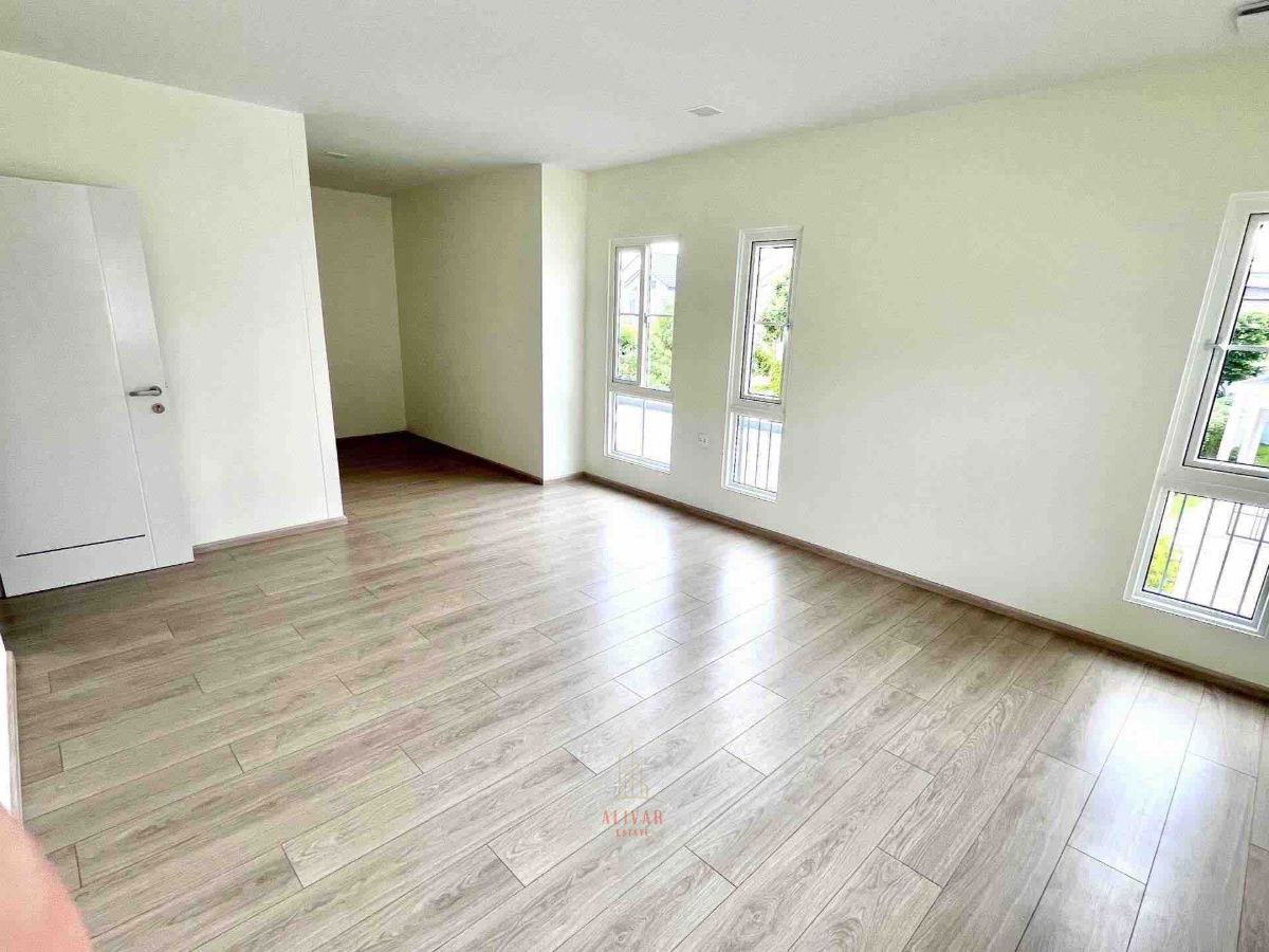 picture RH120625 For rent, 2-storey detached house, 4 bedrooms at Villaggio 3 Srinakarin-Bangna, near MEGA Bangna. - 4/6