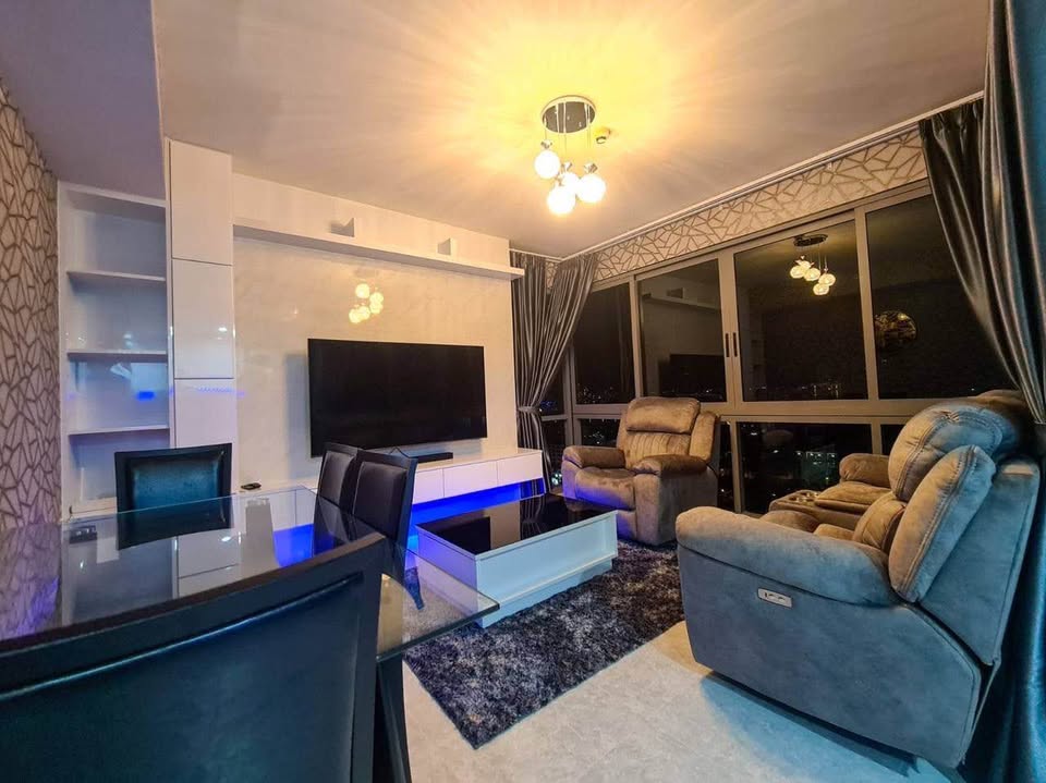 picture Unixx South Pattaya 2 Bedrooms for Sale - 3/12