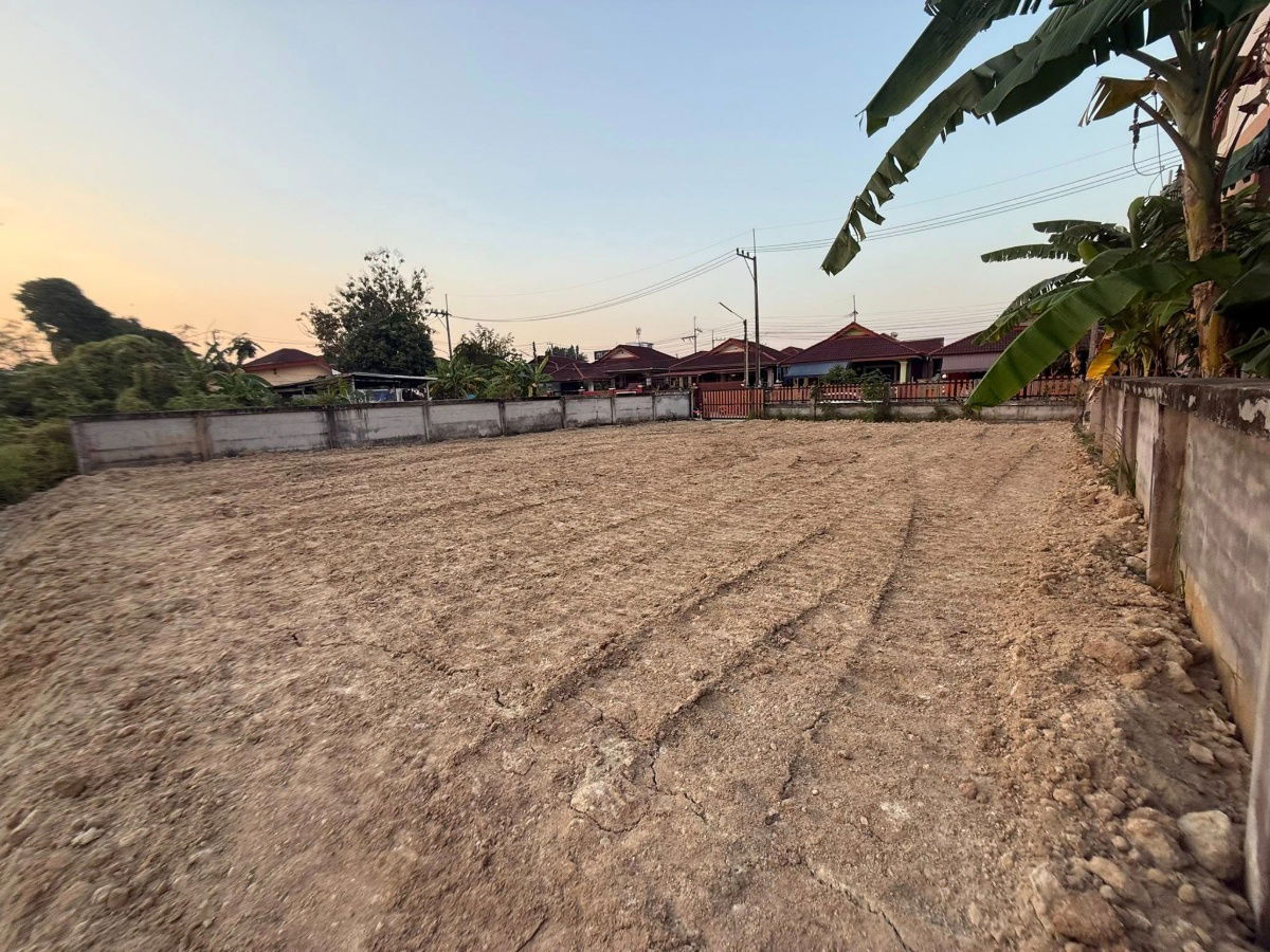 รูป ขายที่ดินพัทยา ทำเลดี พื้นที่ใหญ่กำลังดี 115 ตรว. พิกัด ซอยเนินพลับหวาน มาบยายเลีย 20 - รูปที่ 1/5